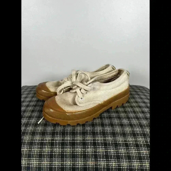 Kids Keds Rubber Sole Canvas Top Sneakers - Picture 1 of 6